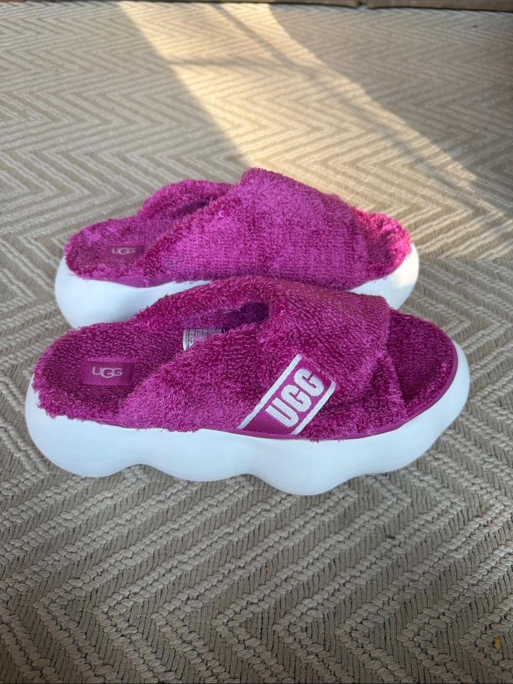 Ugg sugar cloud slide size 10
